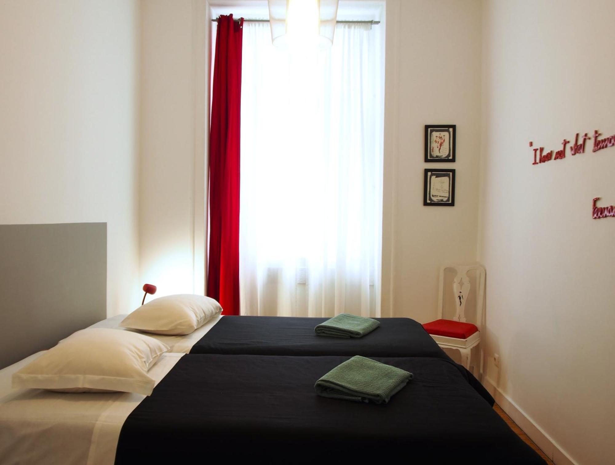Living Lounge Hostel Lisboa المظهر الخارجي الصورة